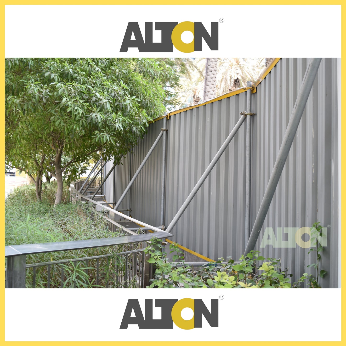 Banner/Fence Branding (per square meter)