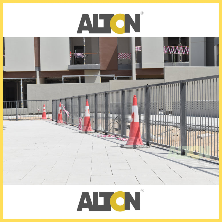 GI / ALUMINIUM PANEL FENCE