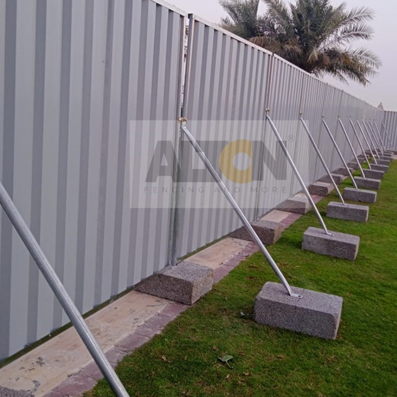 Galvanized Temporary Steel Fence in Dubai – Alton Fencing (PER LM)